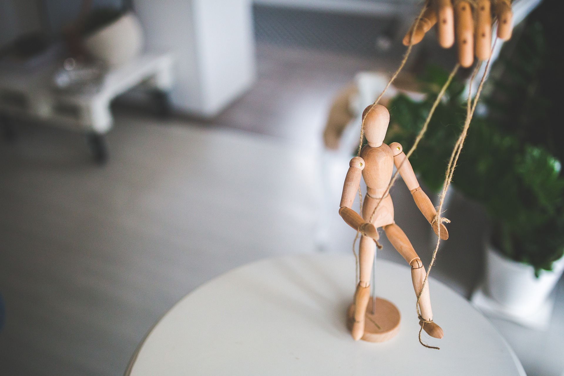 Podcasters are People: The Intimacy of Medium vs. Parasocial Relationships